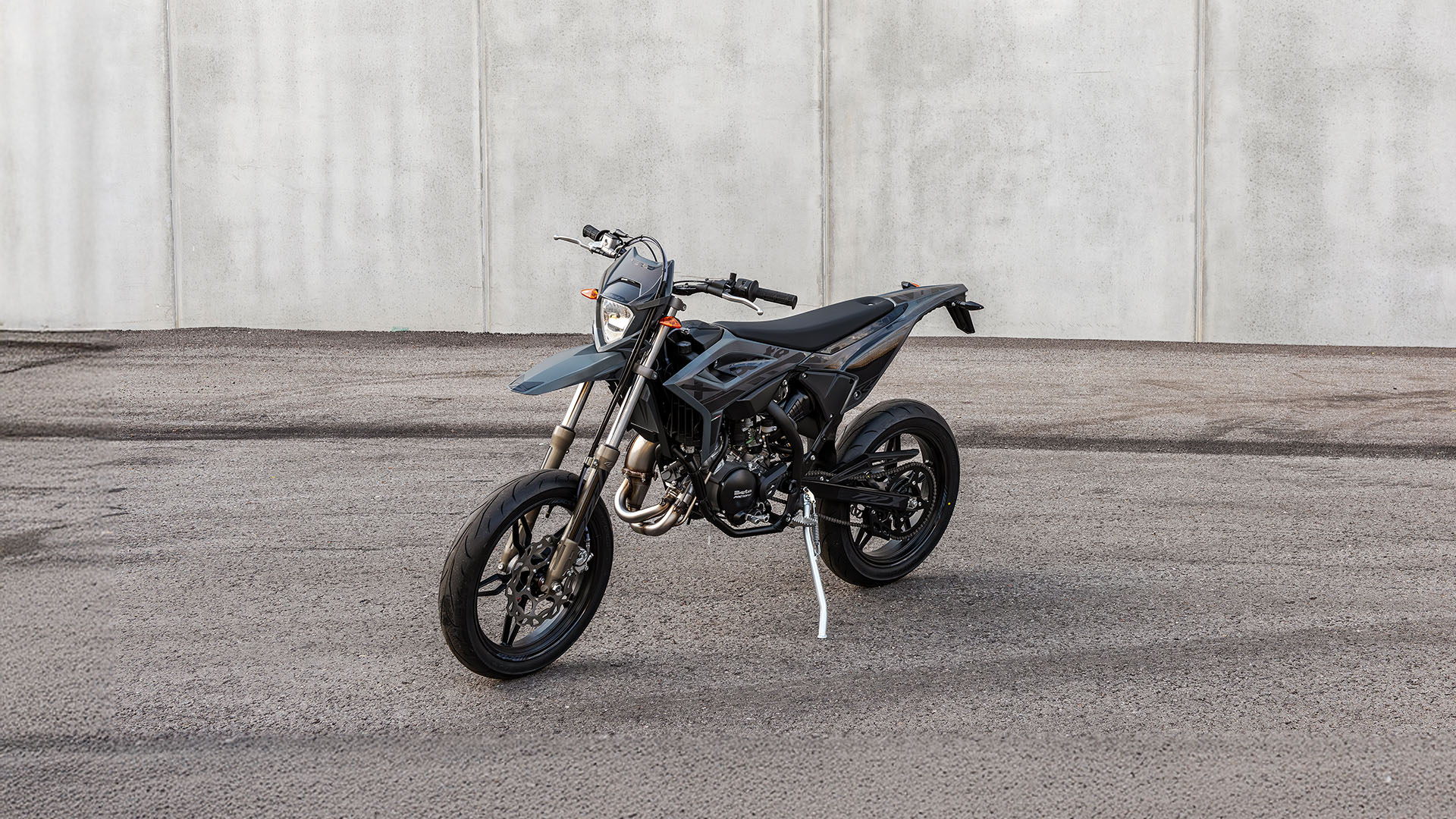 Фото питбайка Betamotor RR Motard 2T 50 X Special Edition