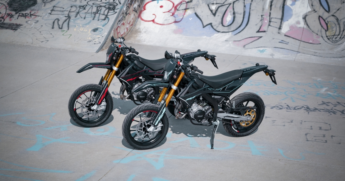 Фото питбайка Rieju MRT 50 SM Pro Black Series