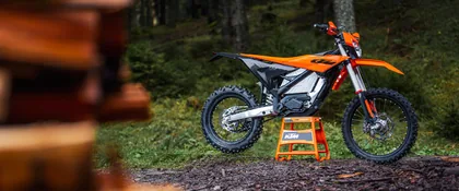 Фото электро питбайка KTM FREERIDE E