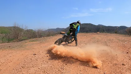 Фото электро питбайка Vmoto OFF-R